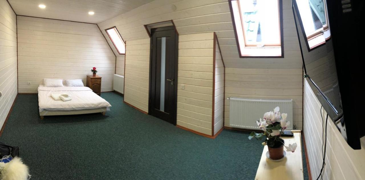 Hotel Galushko マイコリチン エクステリア 写真